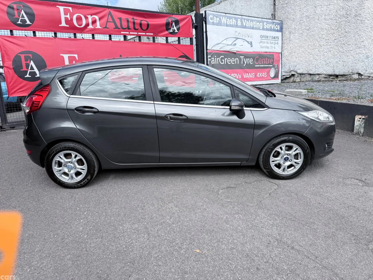 Ford Fiesta Hatchback, Diesel, 2016, Grey