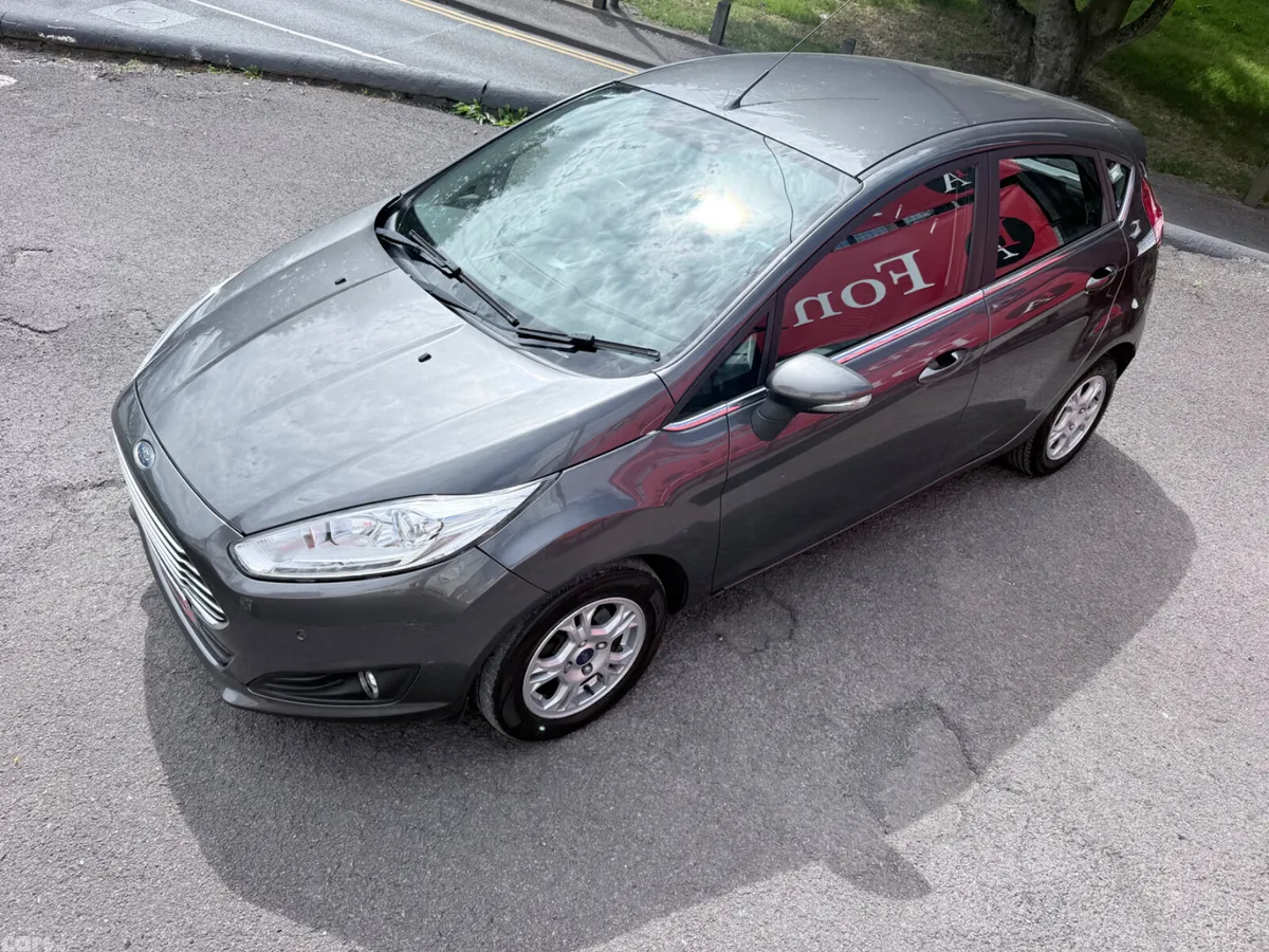 Ford Fiesta Hatchback, Diesel, 2016, Grey