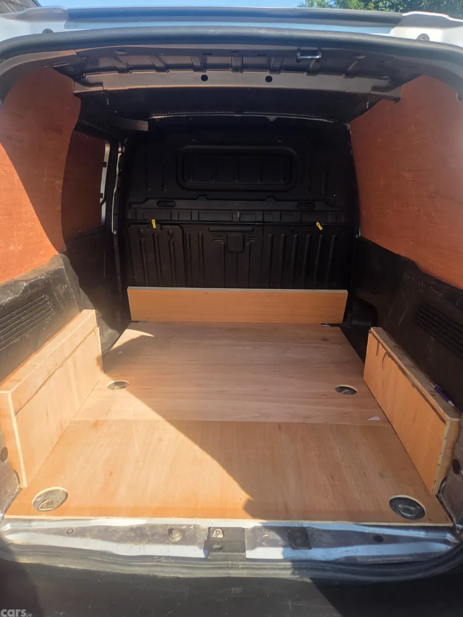 Citroen Berlingo MPV, Diesel, 2020, Grey