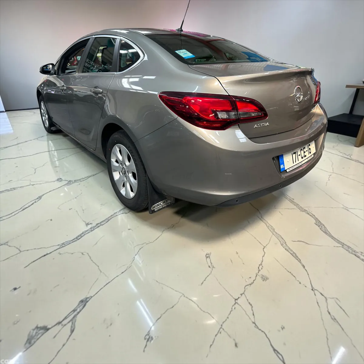 Opel Astra Saloon, Diesel, 2017, Brown