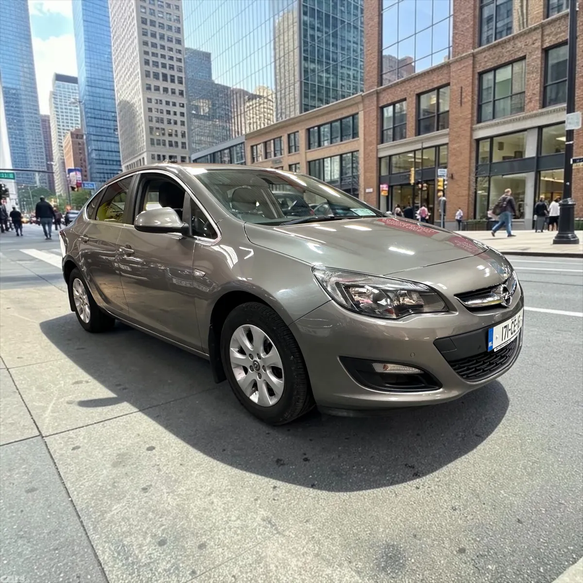 Opel Astra Saloon, Diesel, 2017, Brown