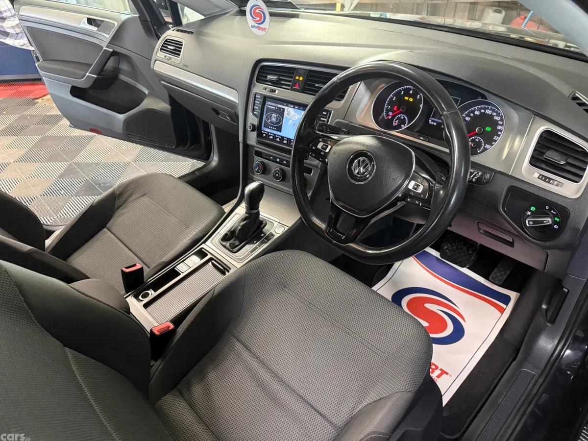 Volkswagen Golf Estate, Petrol, 2015, Black