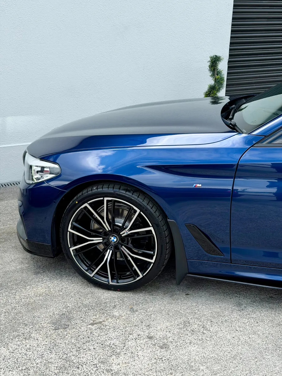 BMW 5-Series Saloon, Diesel, 2019, Blue
