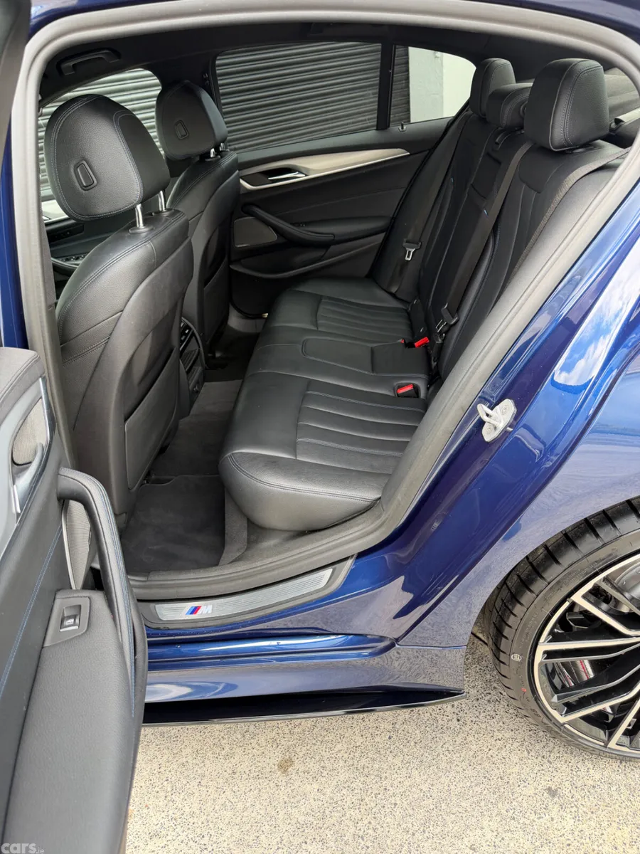 BMW 5-Series Saloon, Diesel, 2019, Blue