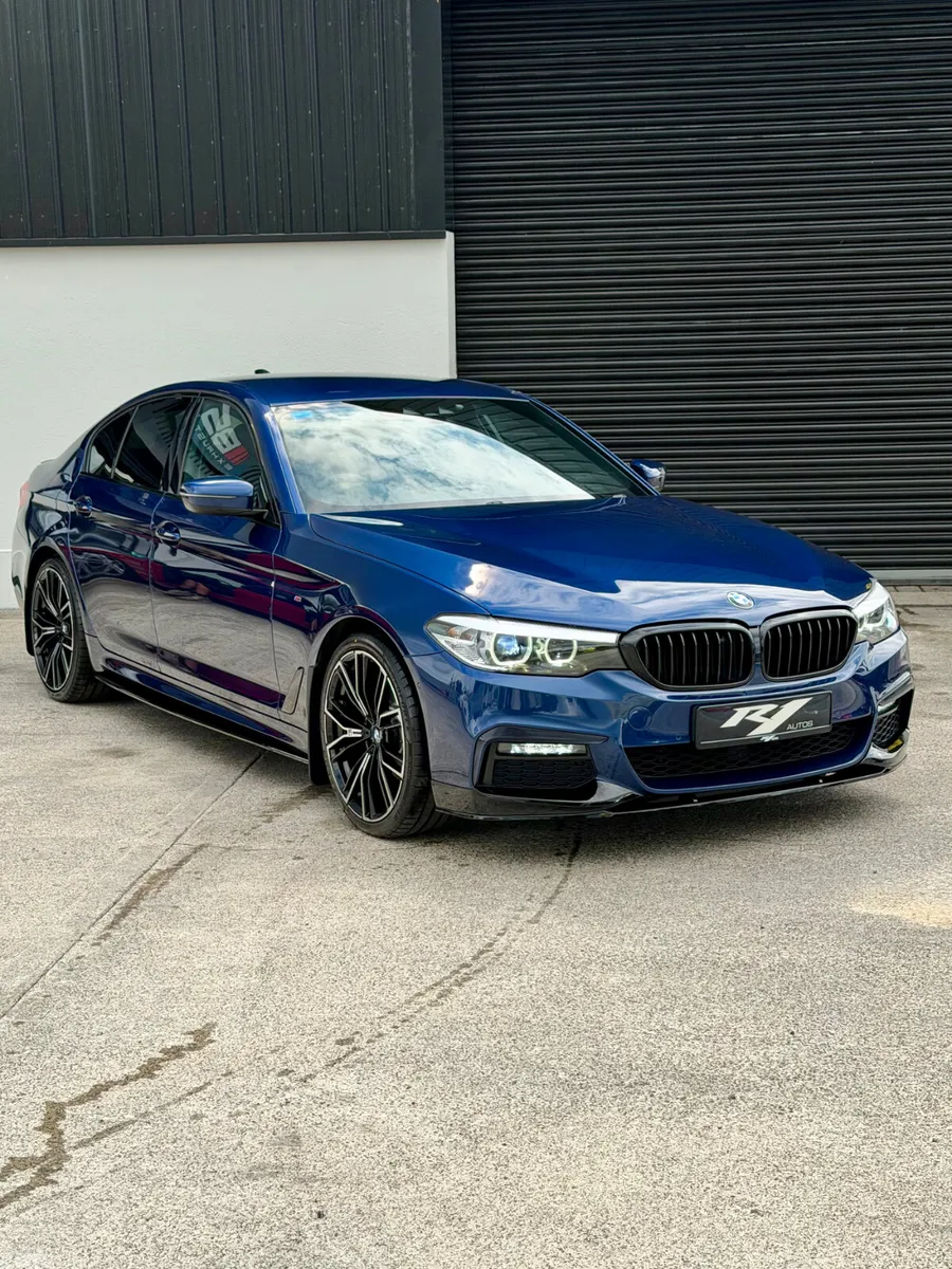 BMW 5-Series Saloon, Diesel, 2019, Blue