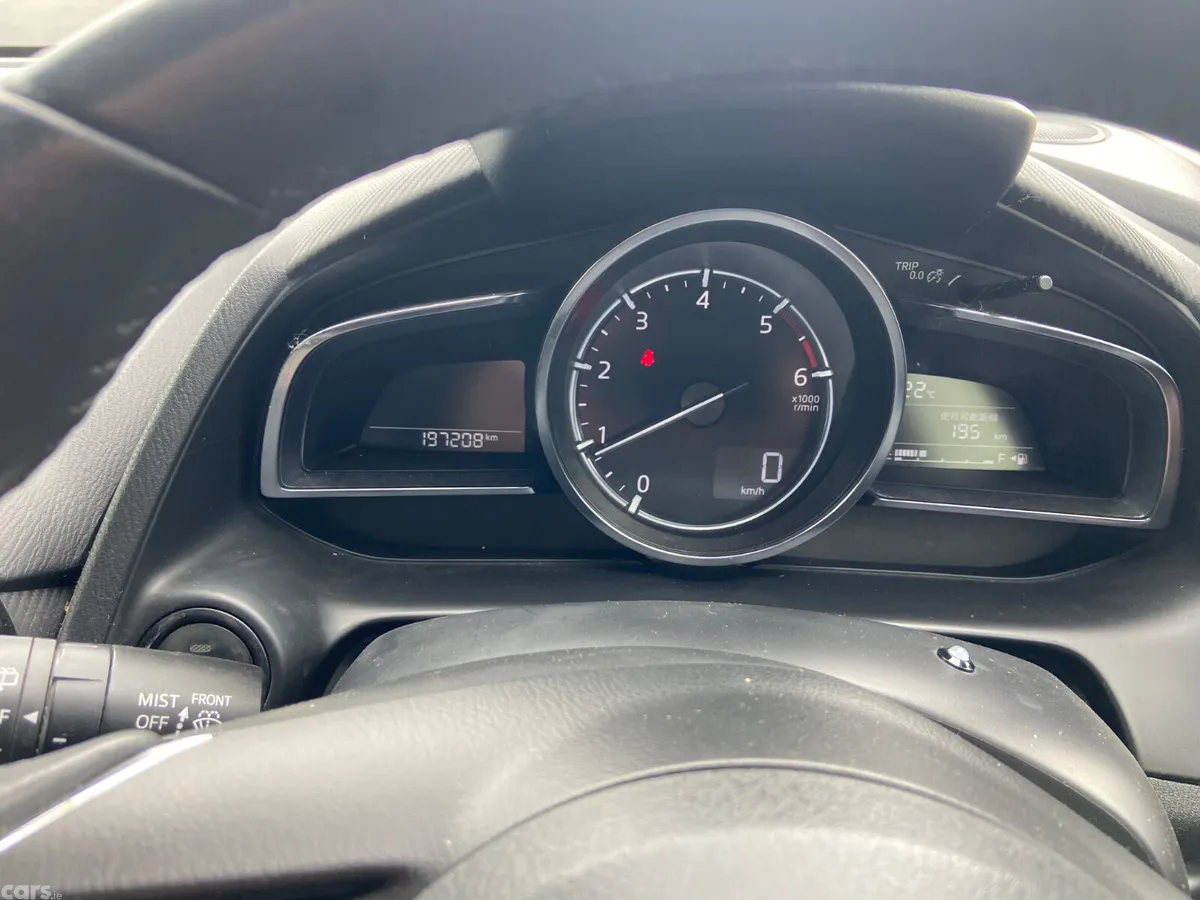 Mazda Demio MPV, Diesel, 2017, Blue