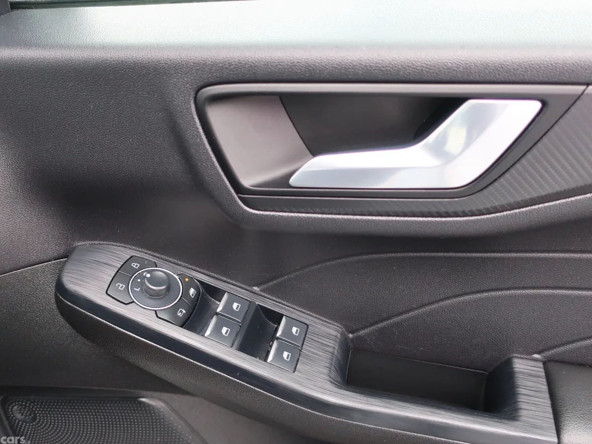Ford Kuga SUV, Petrol Plug-in Hybrid, 2024, White