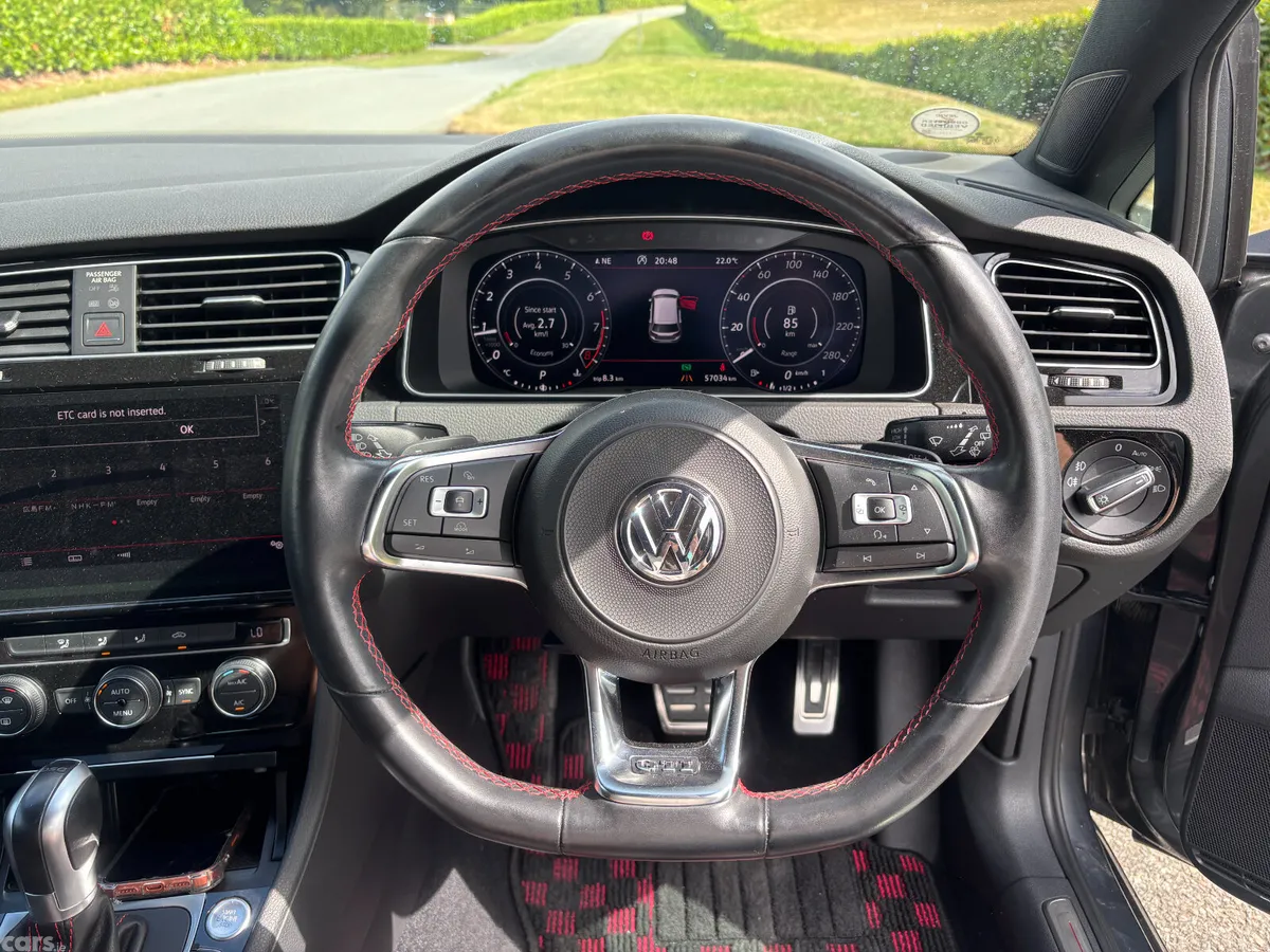 Volkswagen Golf Hatchback, Petrol, 2018, Grey