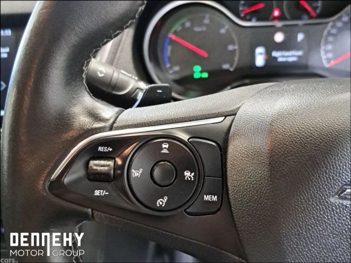Opel Grandland X SUV, Petrol Plug-in Hybrid, 2020, Grey