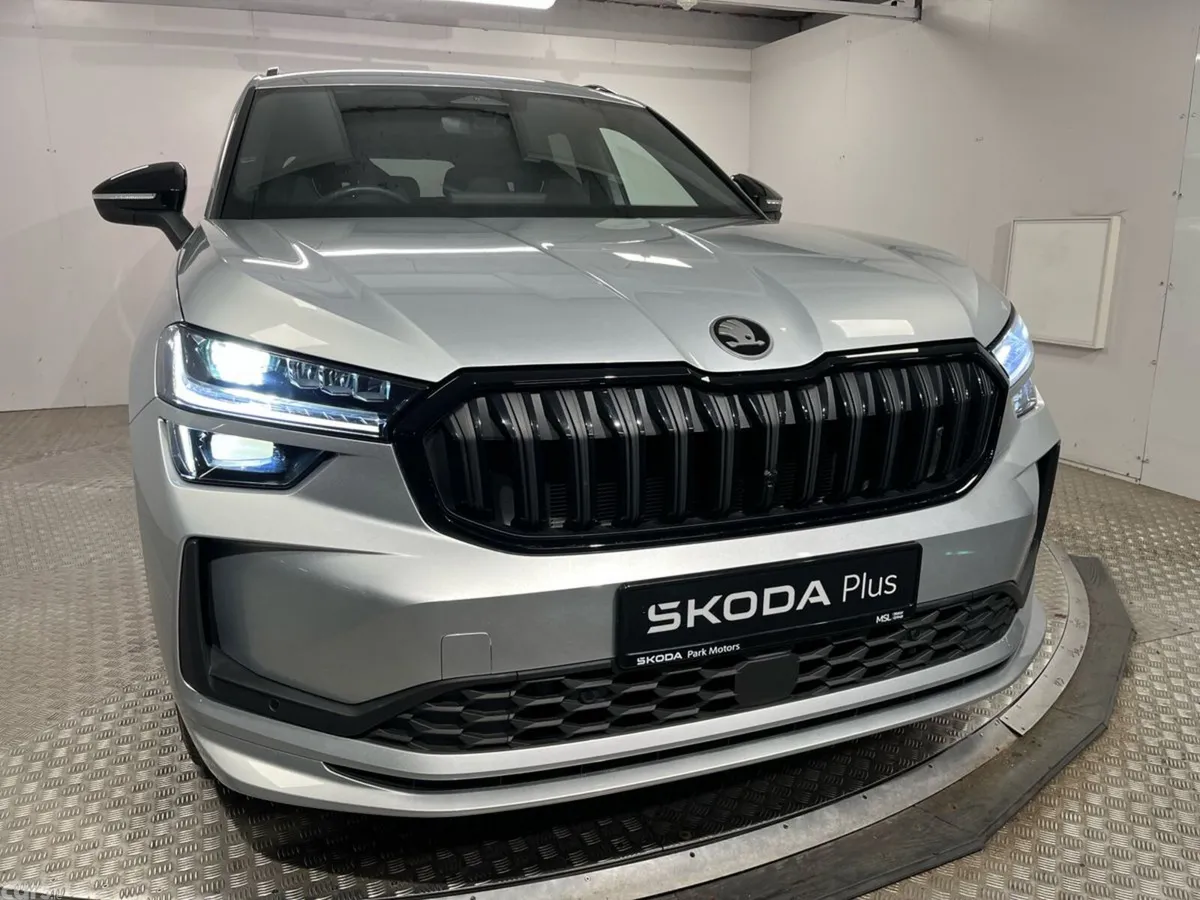 Skoda Kodiaq SUV, Petrol Hybrid, 2026, Silver