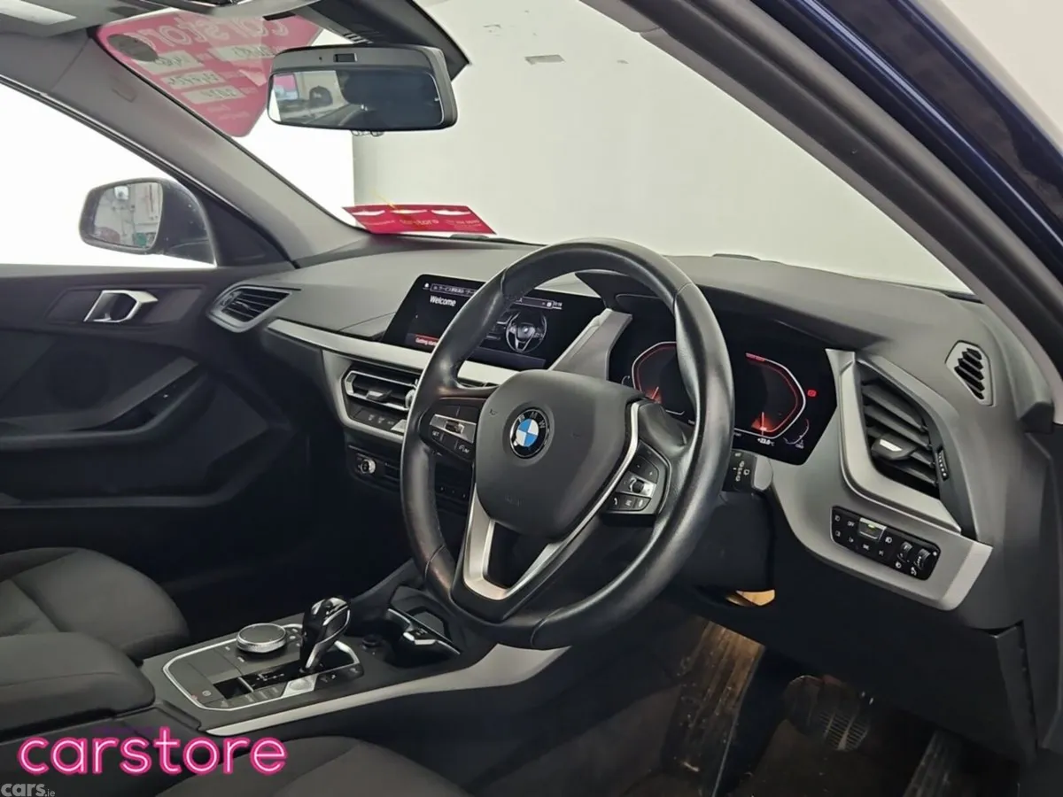 BMW 1-Series Hatchback, Diesel, 2020, Blue