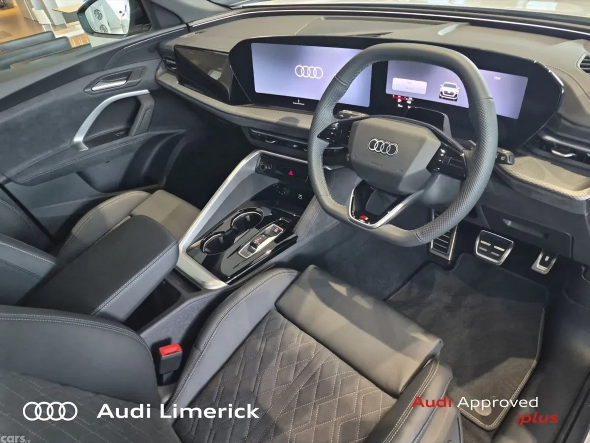 Audi Q5 SUV, Petrol Plug-in Hybrid, 2026, White
