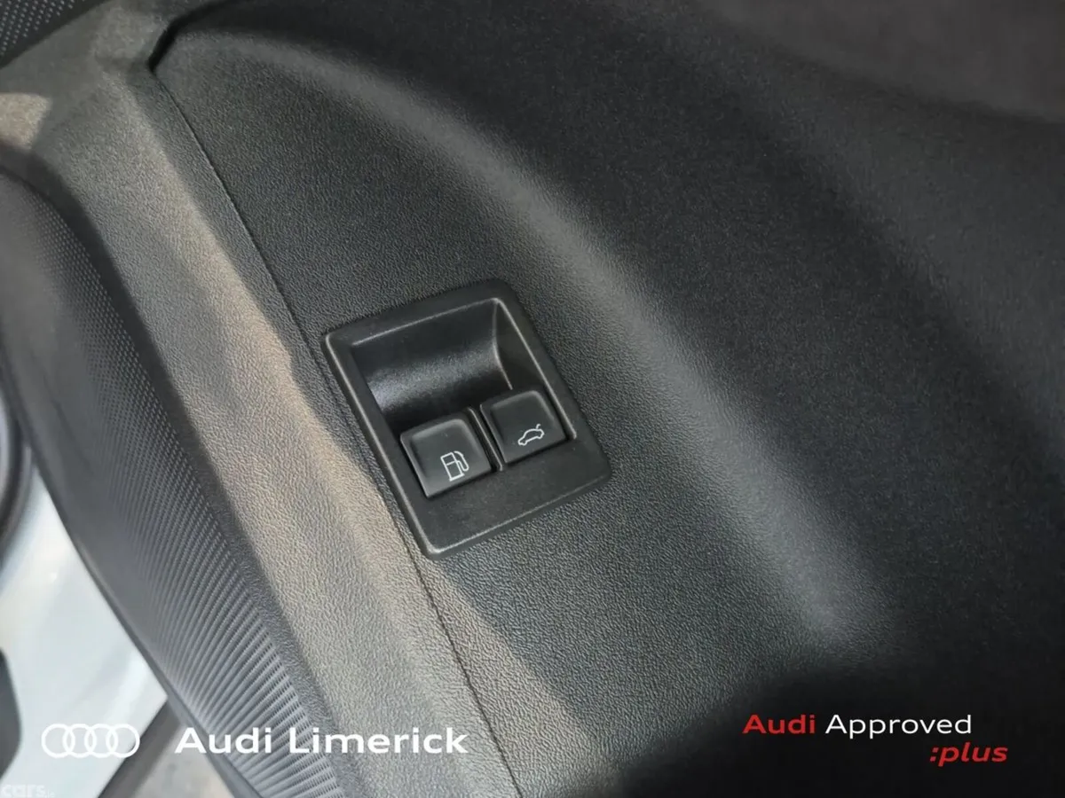 Audi Q5 SUV, Petrol Plug-in Hybrid, 2026, White