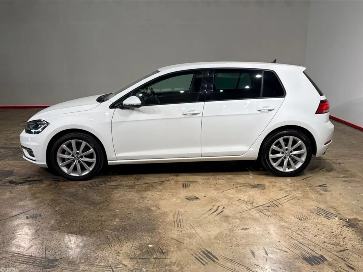 Volkswagen Golf Hatchback, Petrol, 2019, White