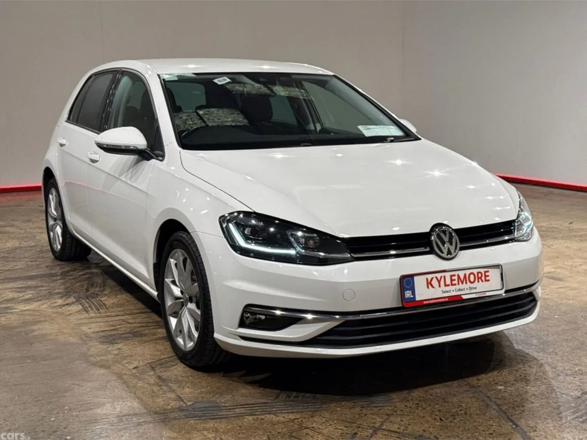 Volkswagen Golf Hatchback, Petrol, 2019, White