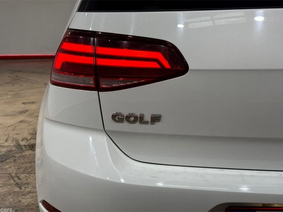 Volkswagen Golf Hatchback, Petrol, 2019, White