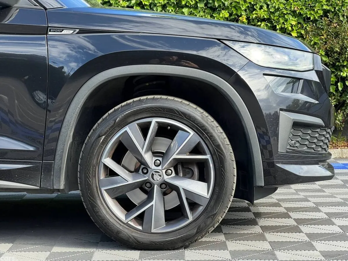 Skoda Kodiaq Estate, Diesel, 2021, Black