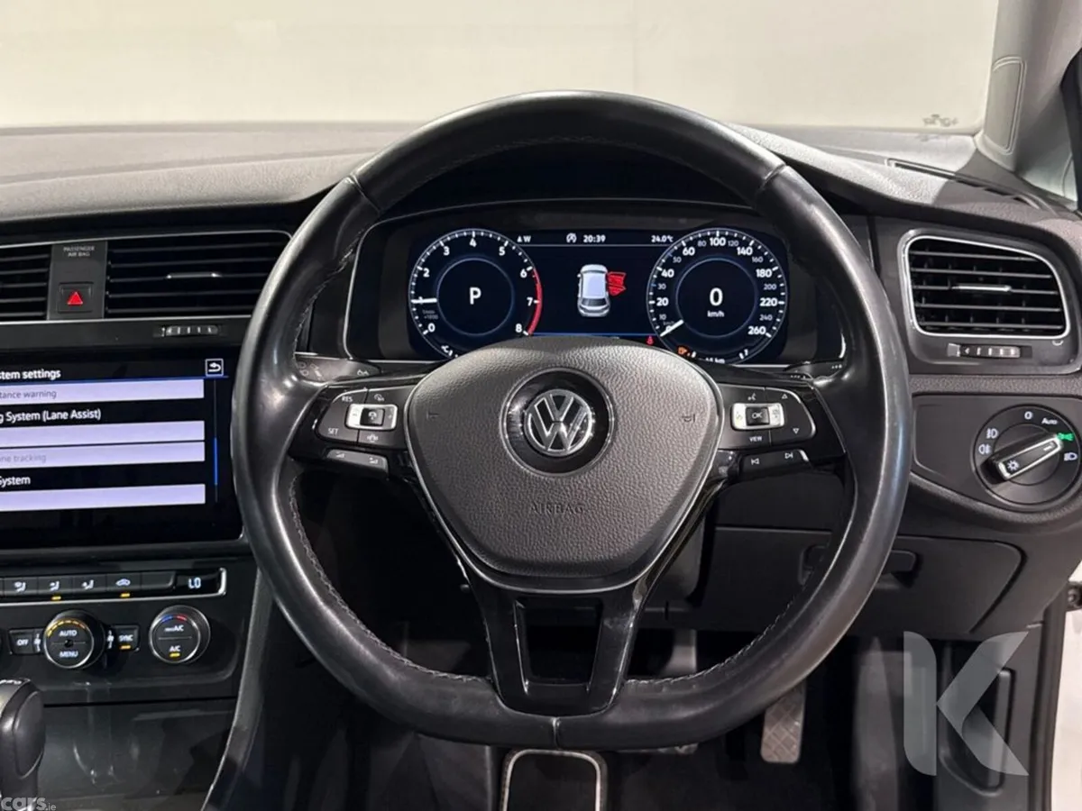 Volkswagen Golf Hatchback, Petrol, 2019, White