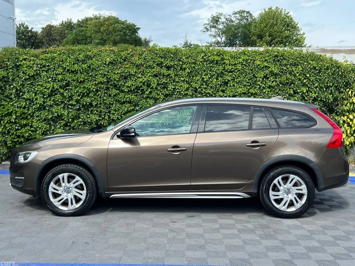 Volvo V60 Estate, Diesel, 2018, Brown