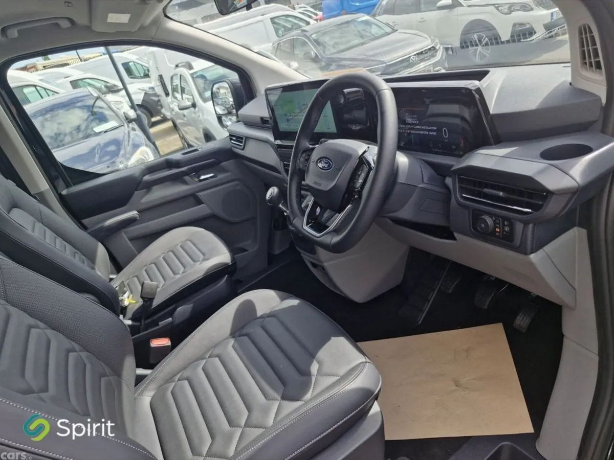 Ford Tourneo Custom MPV, Diesel, 2026, Black