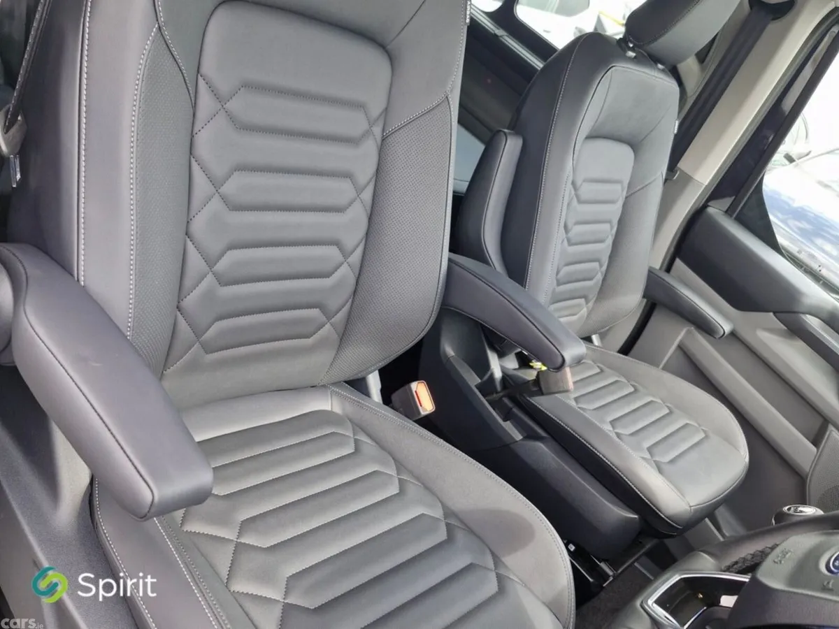 Ford Tourneo Custom MPV, Diesel, 2026, Black