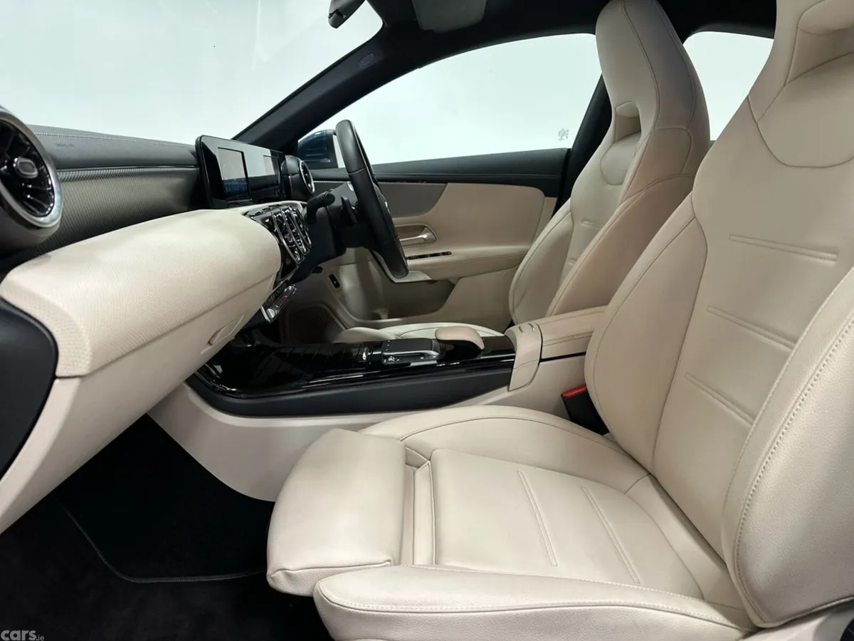 Mercedes-Benz CLA Saloon, Diesel, 2021, Blue