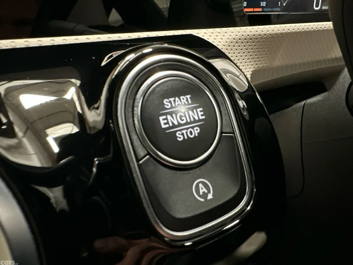 Mercedes-Benz CLA Saloon, Diesel, 2021, Blue
