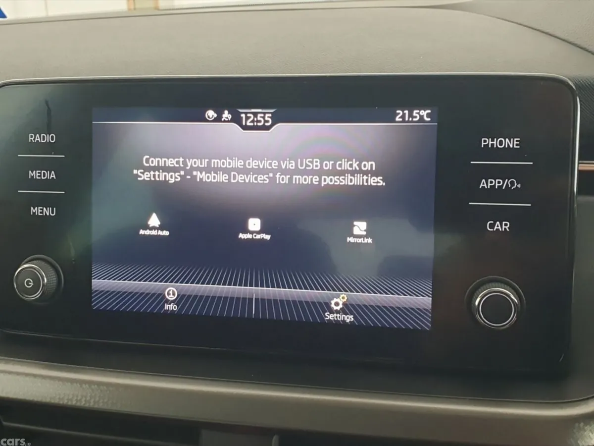 Skoda Kamiq Hatchback, Petrol, 2022, Grey