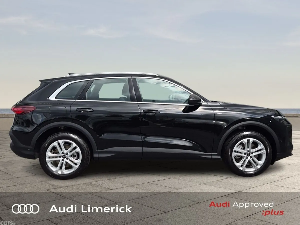 Audi Q5 SUV, Petrol Plug-in Hybrid, 2026, Black