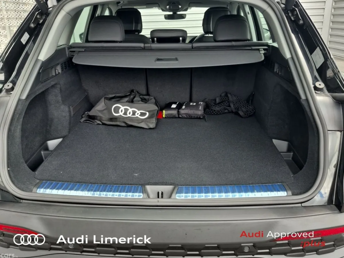 Audi Q5 SUV, Petrol Plug-in Hybrid, 2026, Black