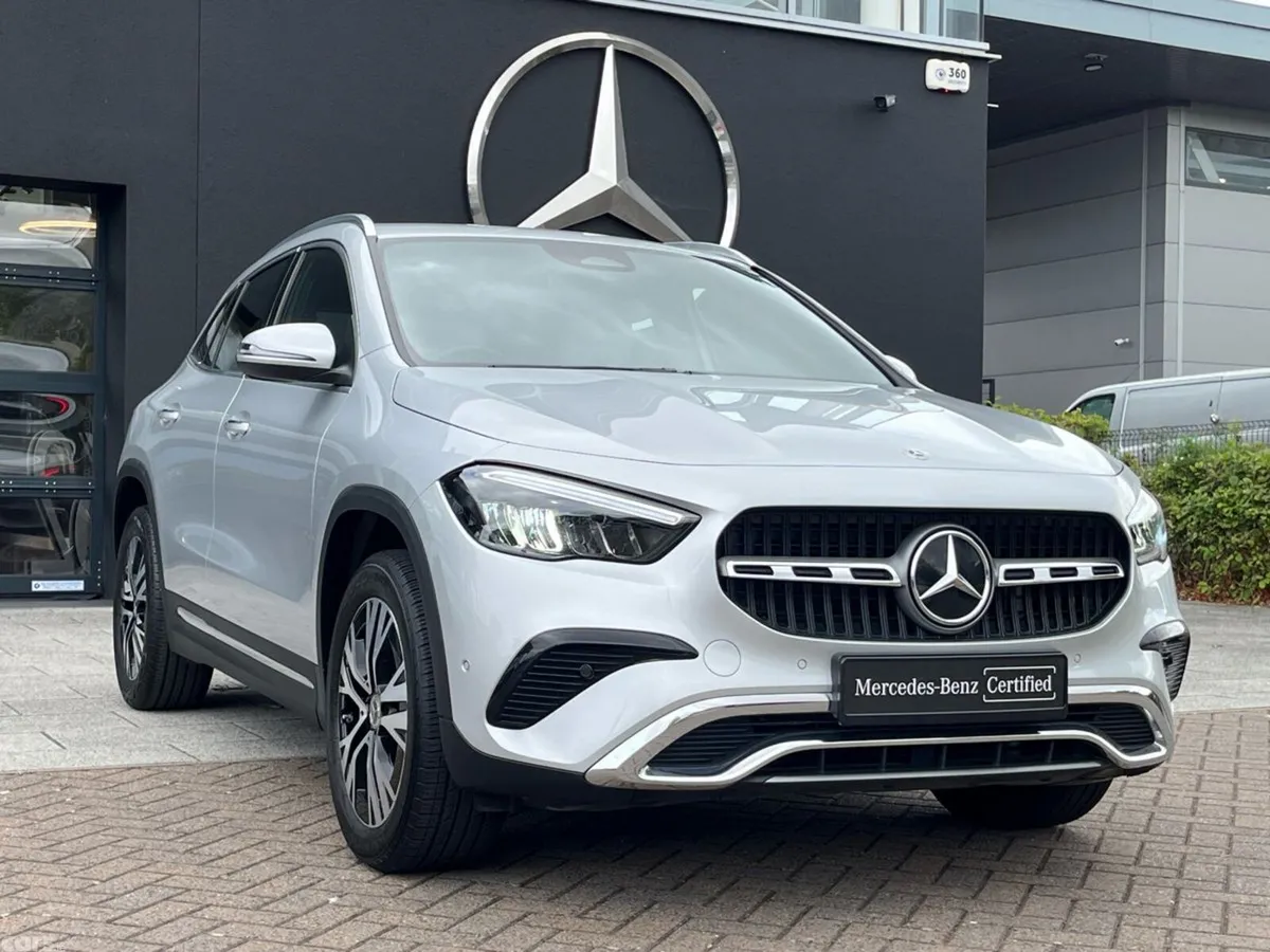 Mercedes-Benz GLA SUV, Diesel, 2024, Silver