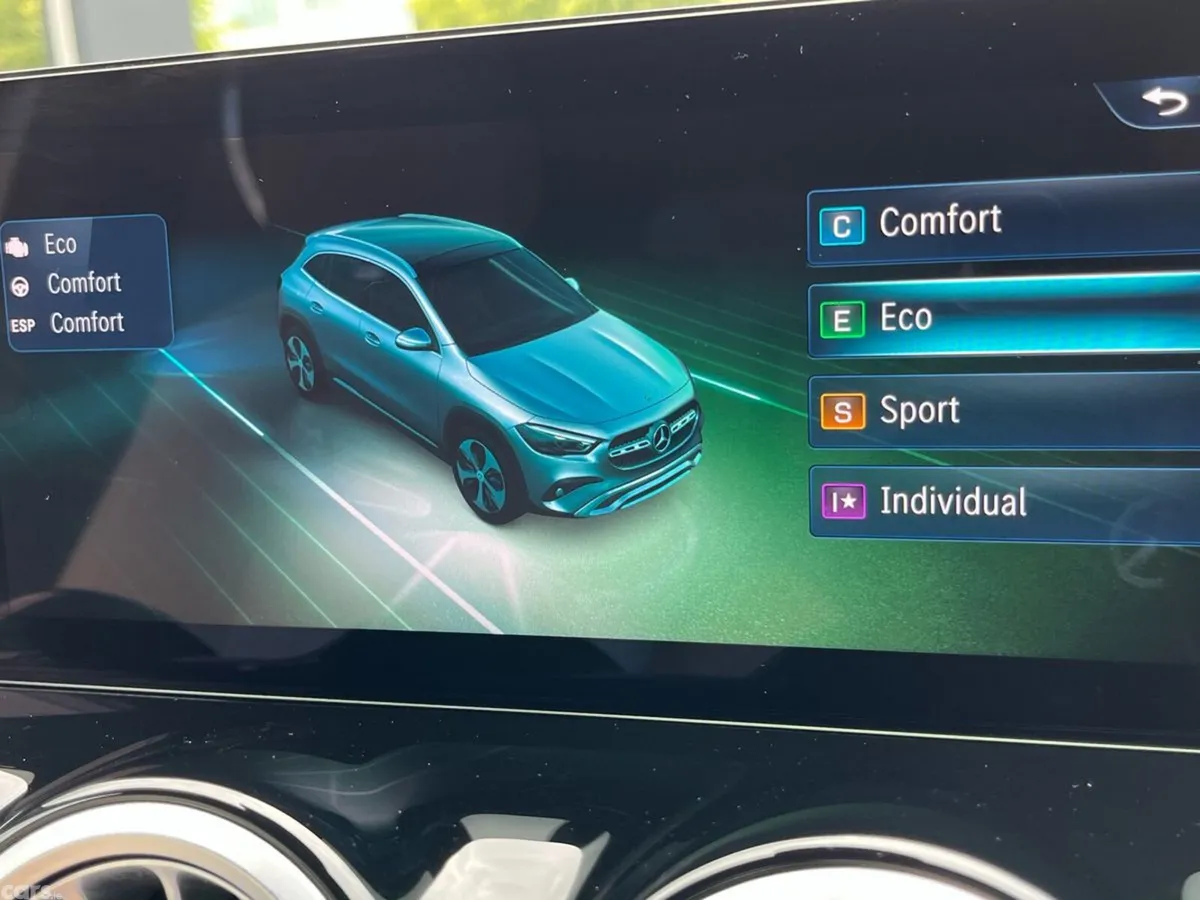 Mercedes-Benz GLA SUV, Diesel, 2024, Silver