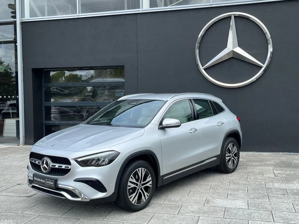 Mercedes-Benz GLA SUV, Diesel, 2024, Silver