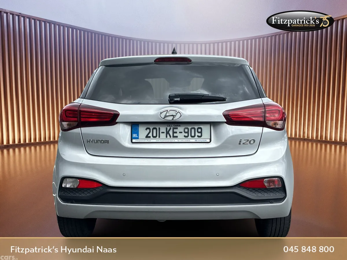 Hyundai i20 Hatchback, Petrol, 2020, Grey
