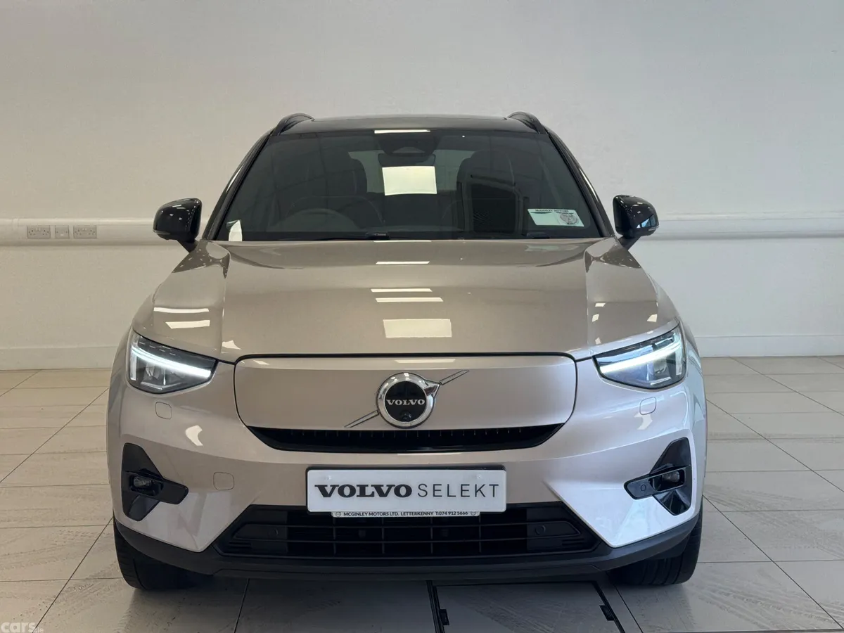 Volvo XC40 Estate/Jeep, Electric, 2023, Grey