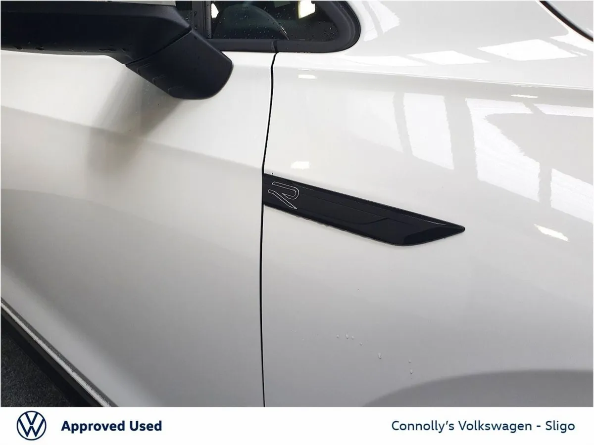 Volkswagen Golf Hatchback, Diesel, 2024, White