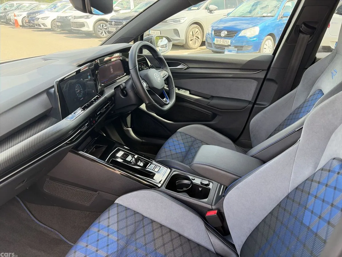 Volkswagen Golf Hatchback, Petrol, 2024, Black