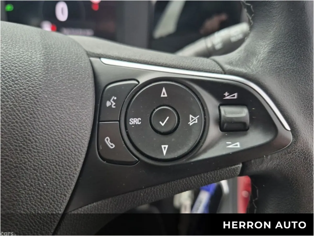 Opel Mokka SUV, Petrol, 2021, Red