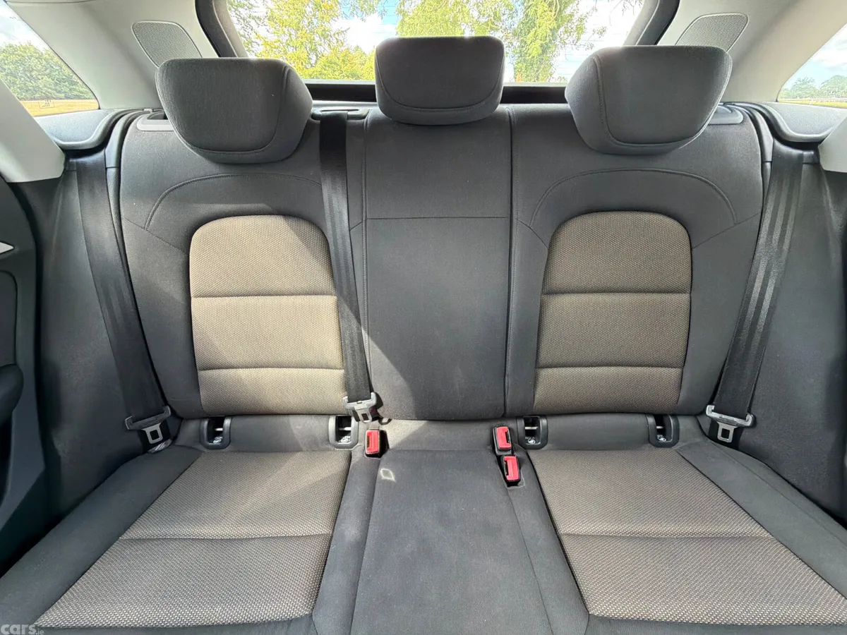 Audi Q3 SUV, Diesel, 2013, Beige