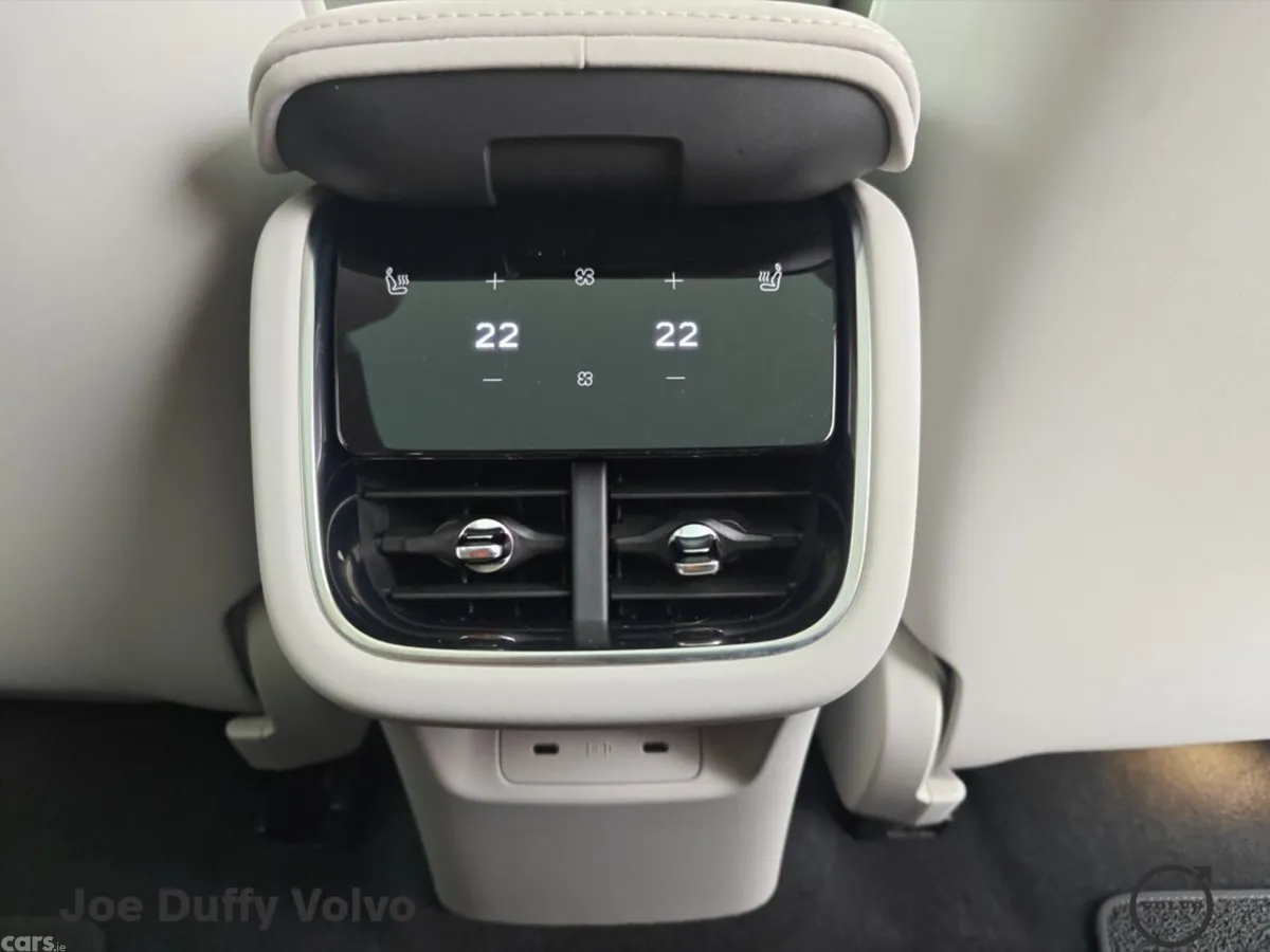 Volvo ES90 Hatchback, Electric, 2026, Silver