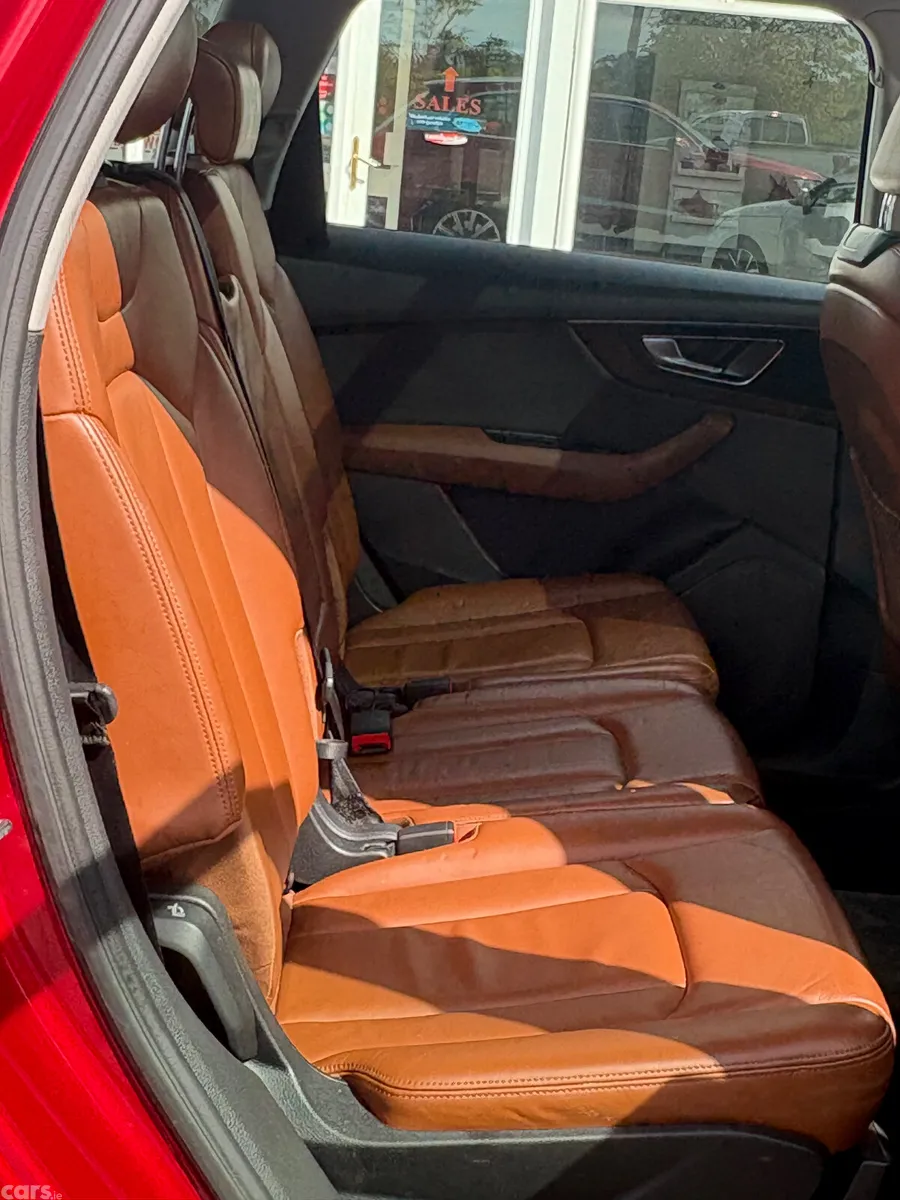 Audi Q7 SUV, Diesel, 2016, Red