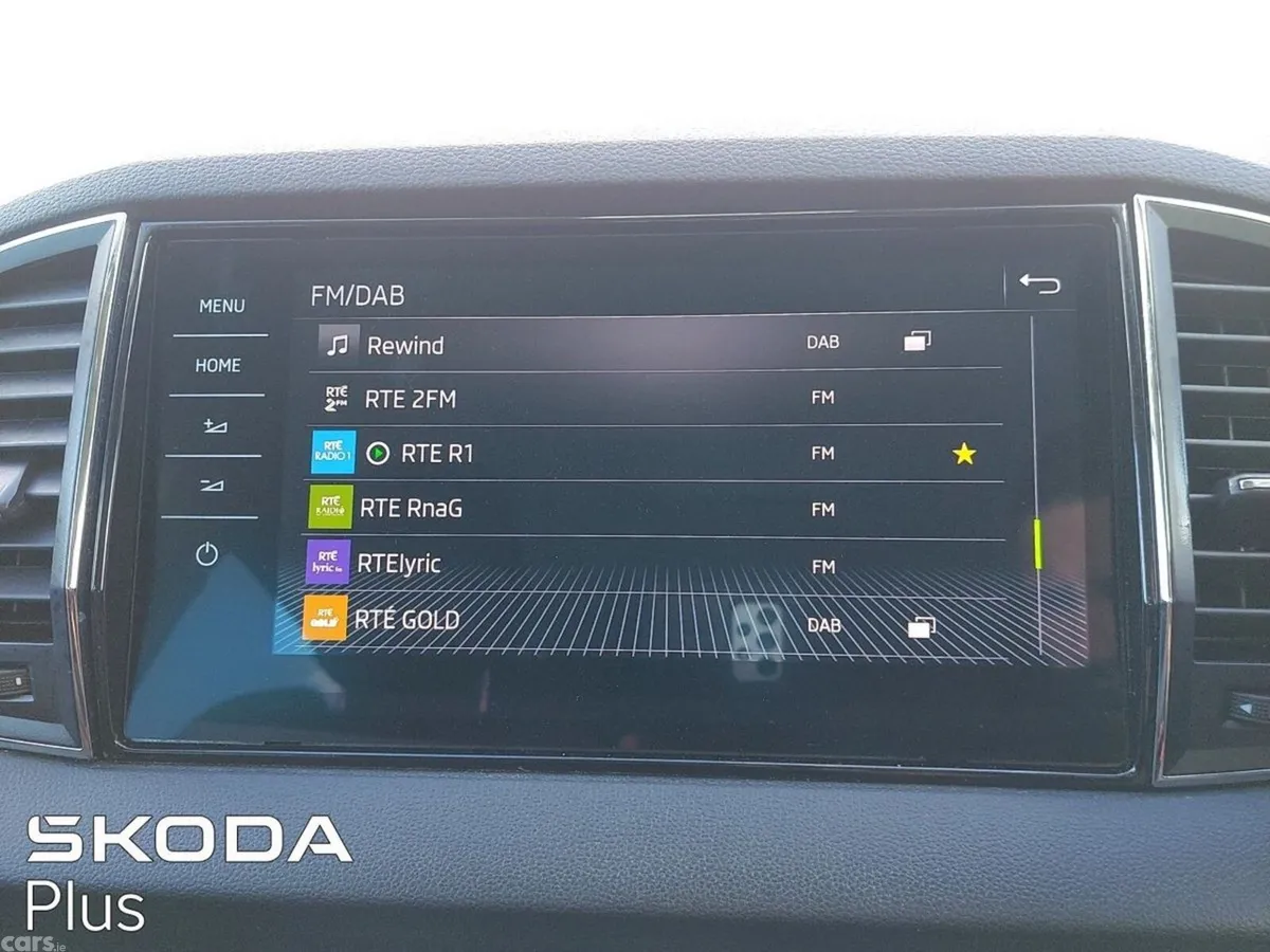Skoda Karoq SUV, Diesel, 2024, Grey