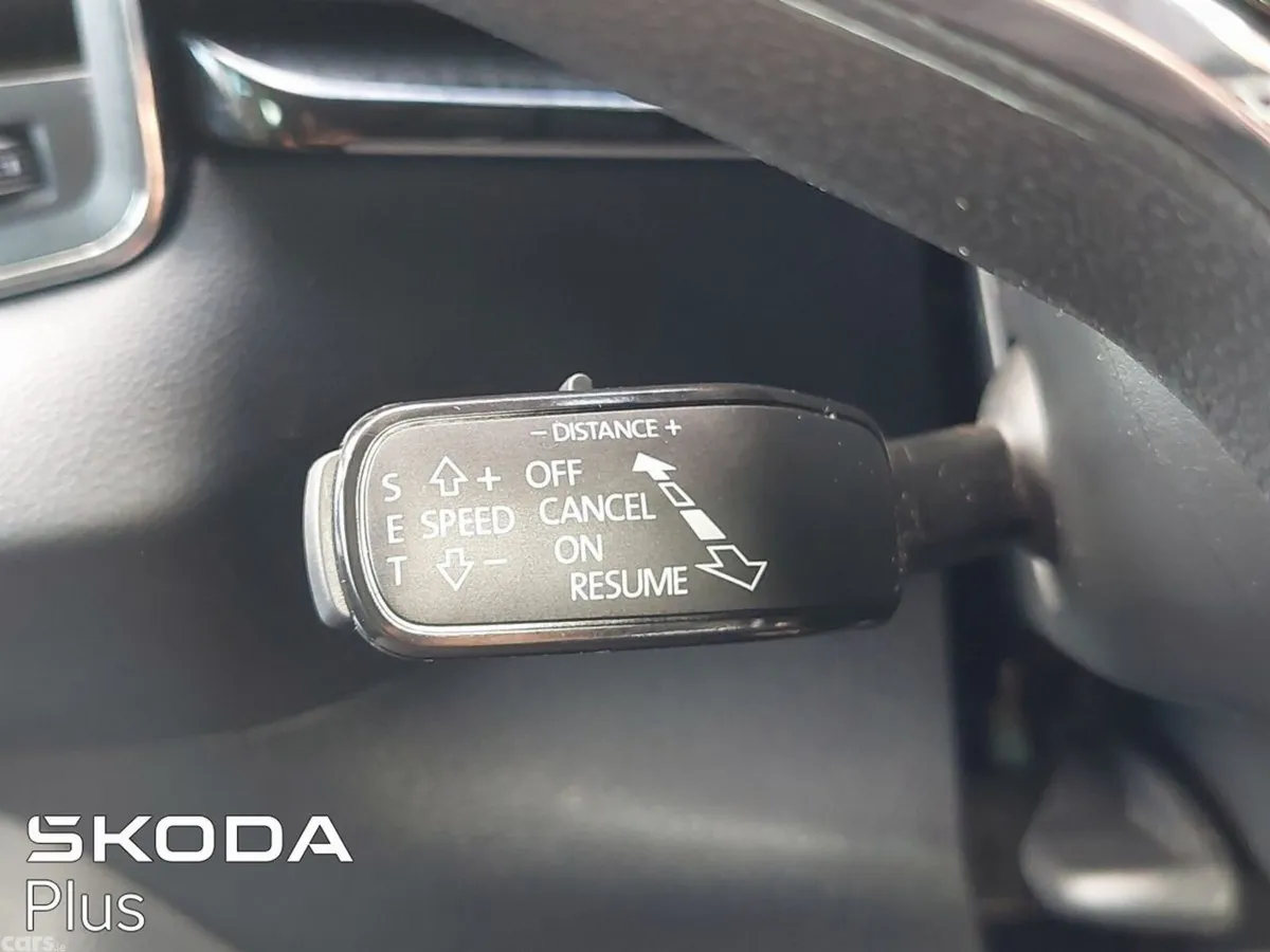 Skoda Karoq SUV, Diesel, 2024, Grey