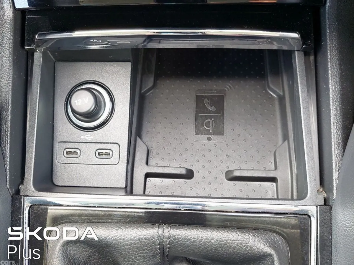 Skoda Karoq SUV, Diesel, 2024, Grey