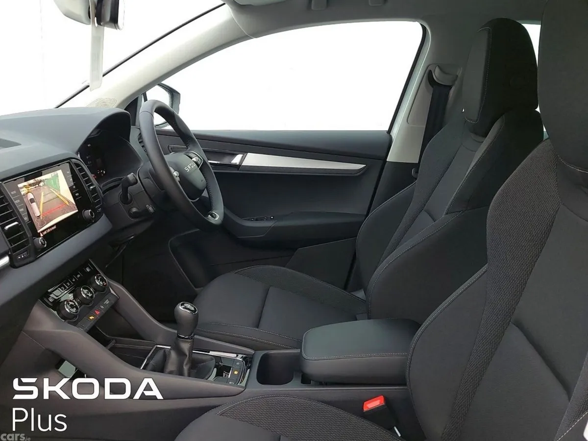 Skoda Karoq SUV, Diesel, 2026, White