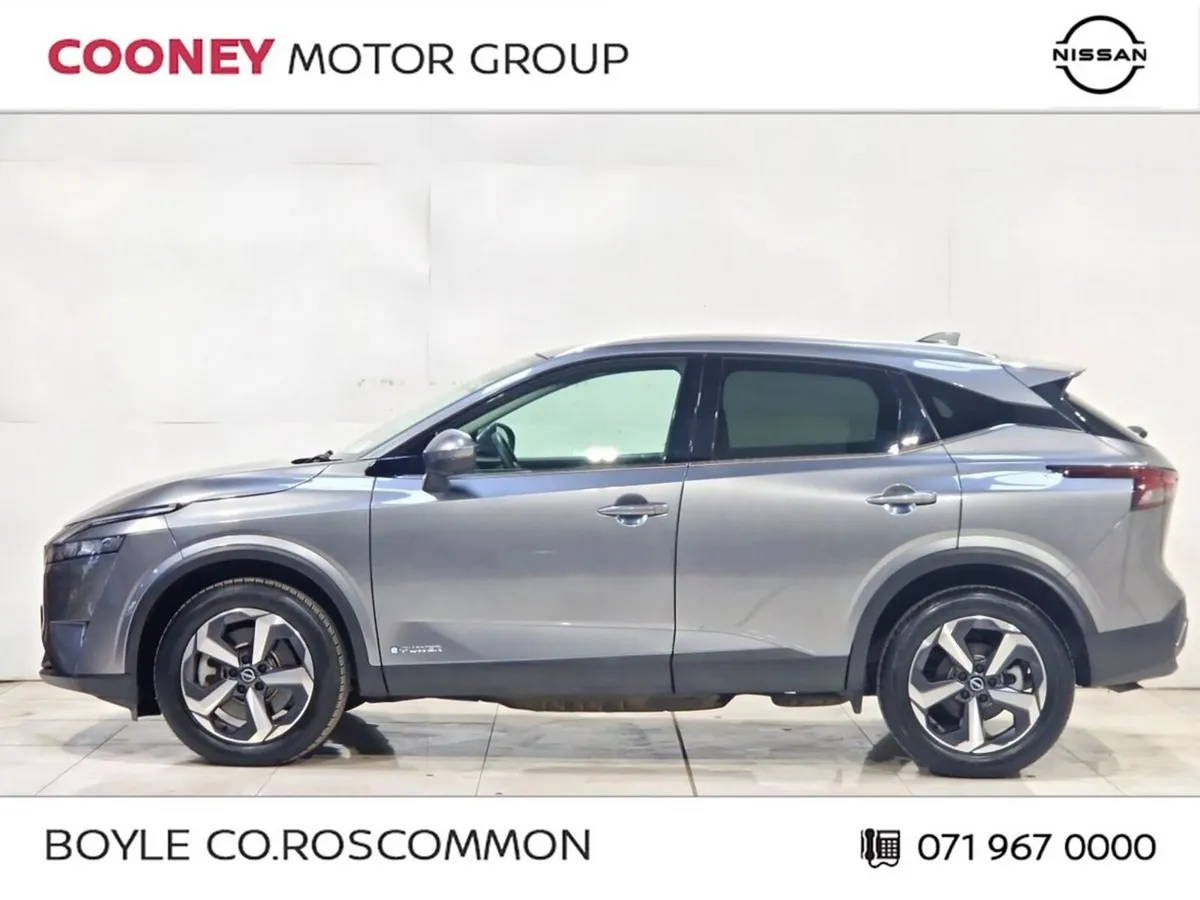 Nissan Qashqai MPV, Petrol Hybrid, 2023, Grey