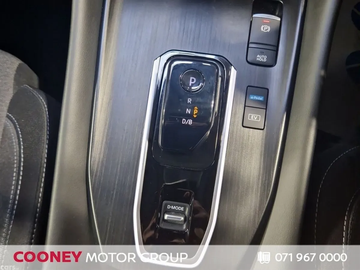 Nissan Qashqai MPV, Petrol Hybrid, 2023, Grey