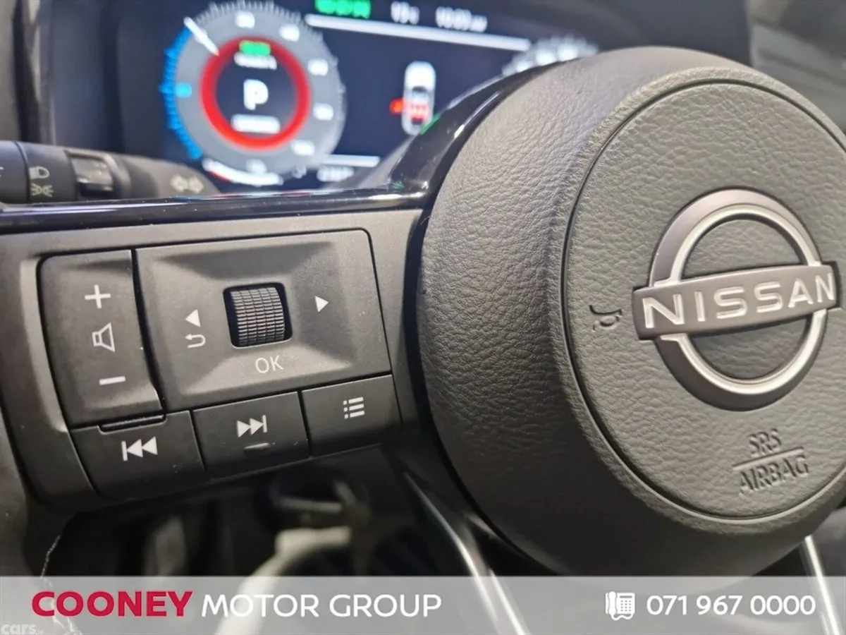 Nissan Qashqai MPV, Petrol Hybrid, 2023, Grey