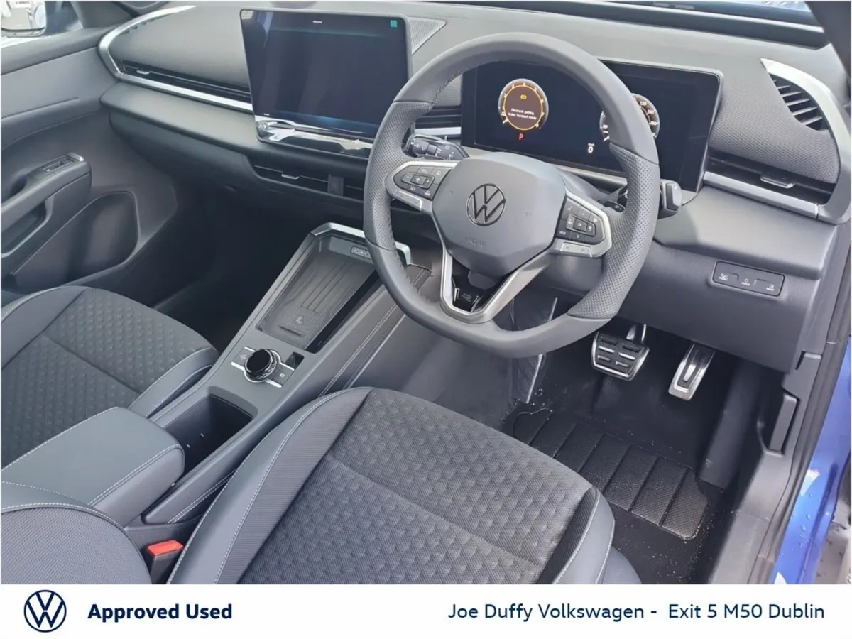 Volkswagen T-Roc SUV, Petrol, 2026, Blue