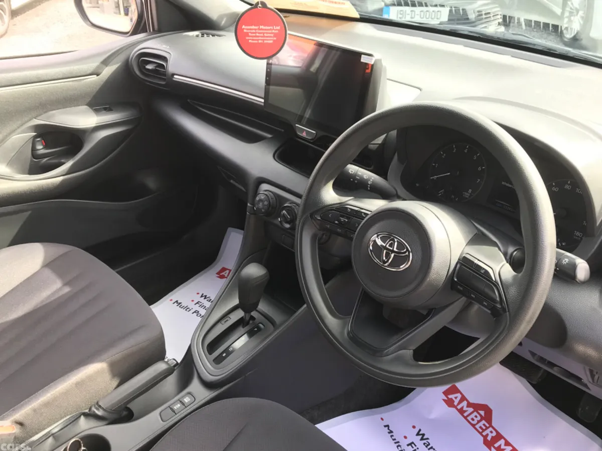 Toyota Yaris Hatchback, Petrol, 2021, Black